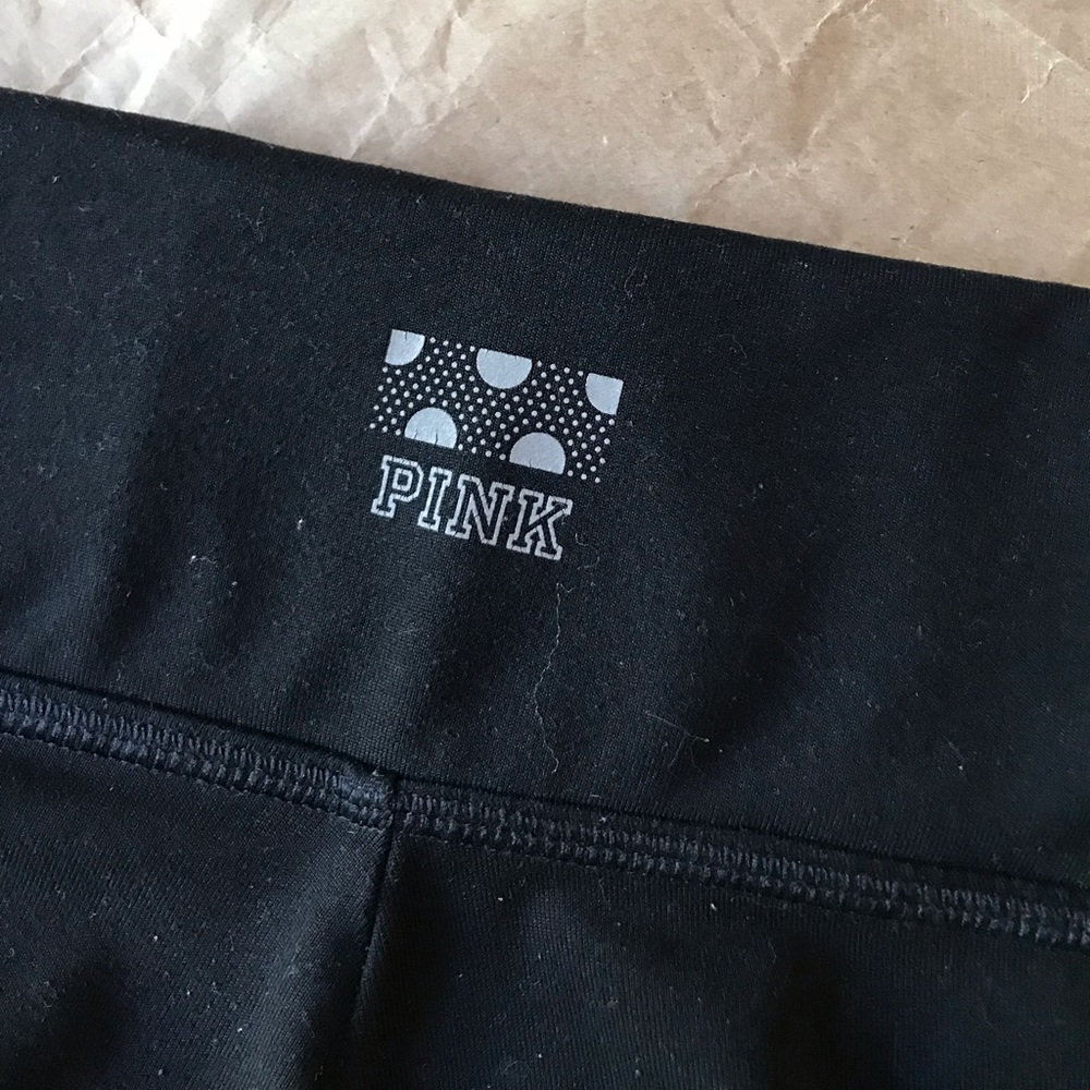 PINK ultimate yoga leggings
